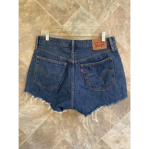Levi's 501 Shorts Womens 28 Blue Denim Pinstripe High Rise Button Fly Frayed Hem - Picture 4 of 11